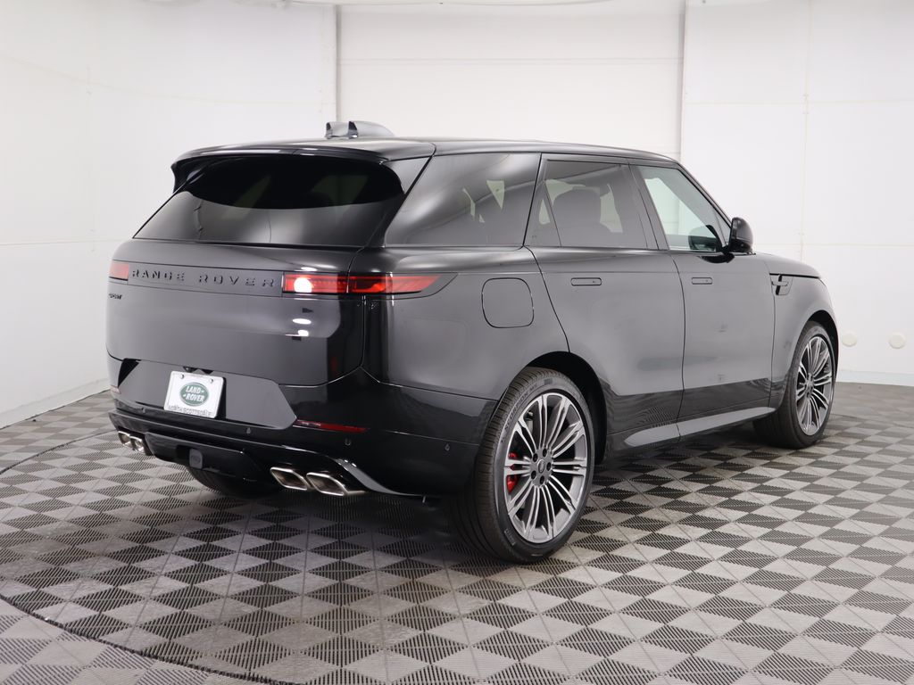 Thumbnail: 2025 Land Rover Range Rover Sport - 5