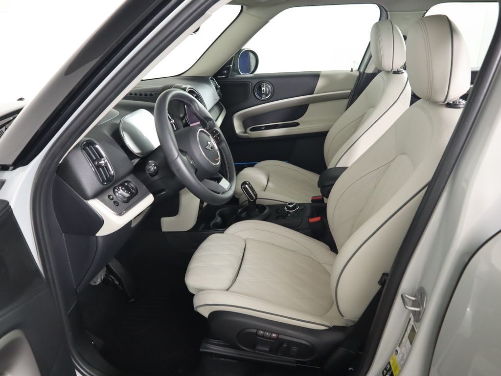 2023 MINI Cooper Countryman Iconic 20