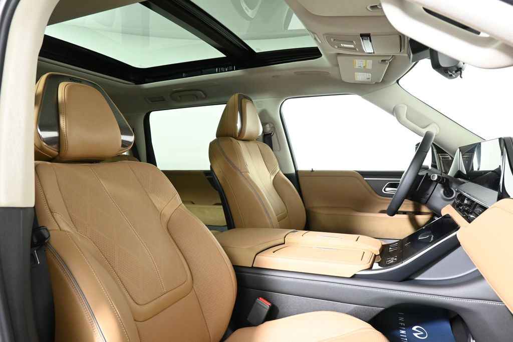 2025 INFINITI QX80 Sensory 21