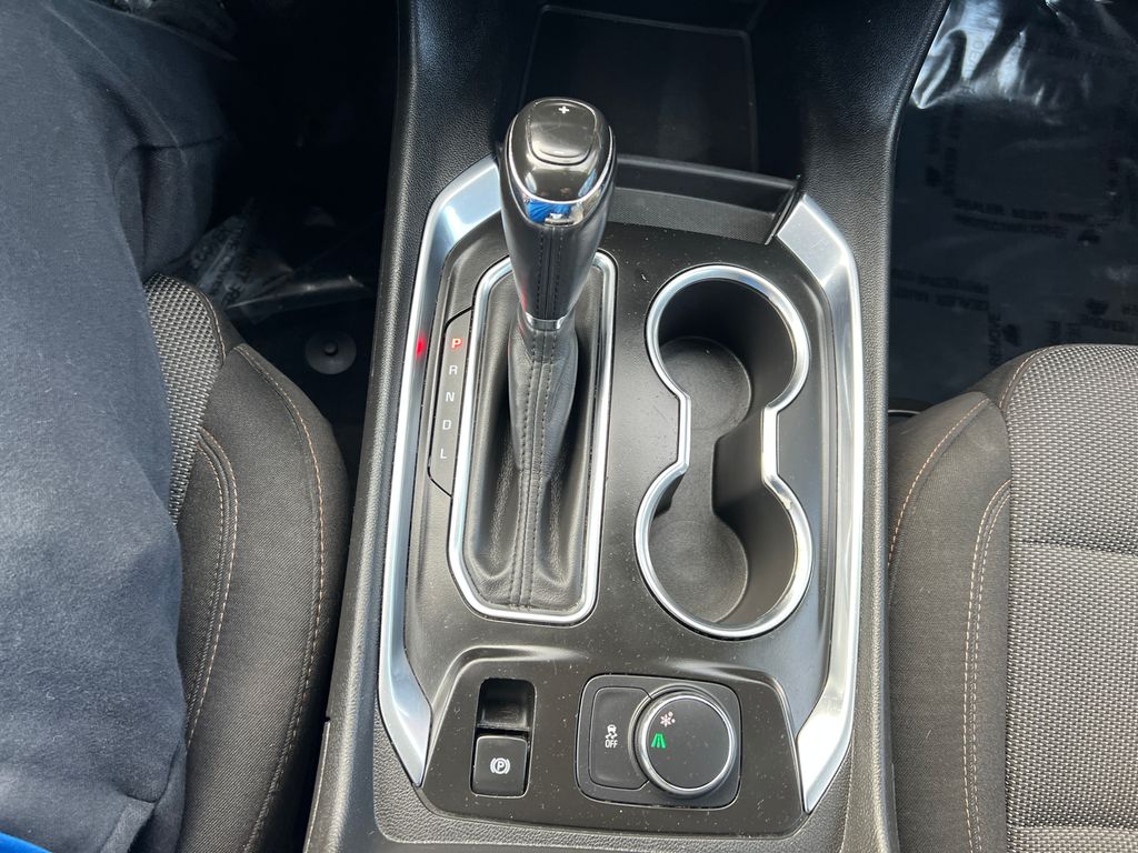 Thumbnail: 2019 Chevrolet Traverse - 28