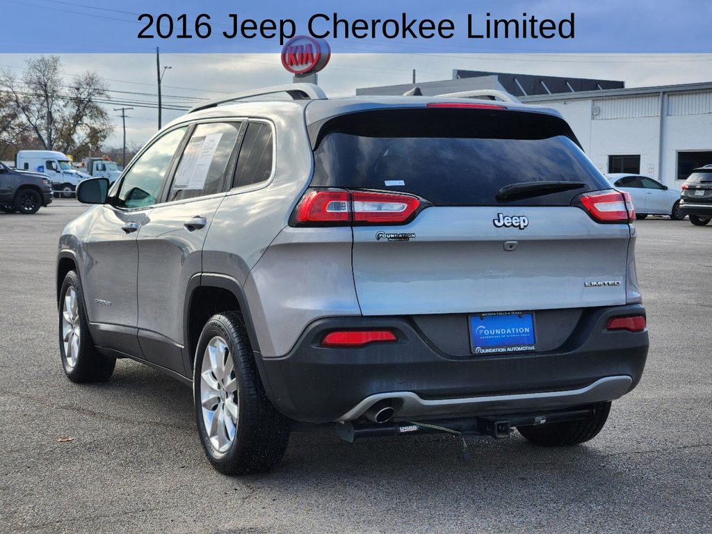 2016 Jeep Cherokee Limited 5