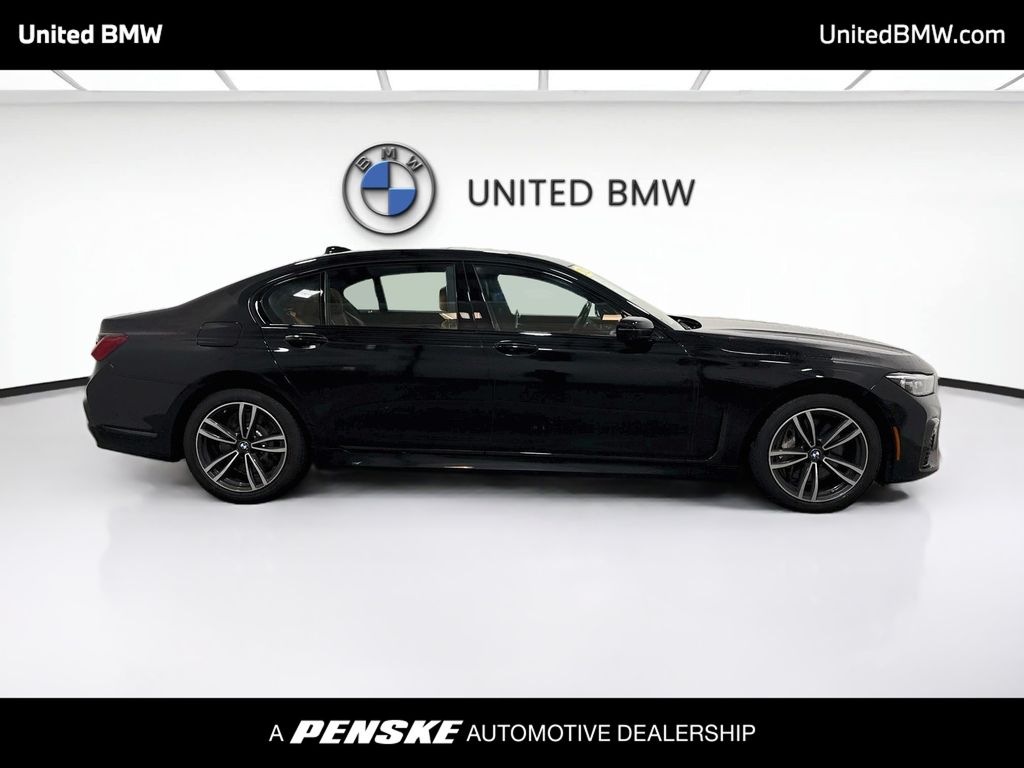 Thumbnail: 2022 BMW 7 Series - 4