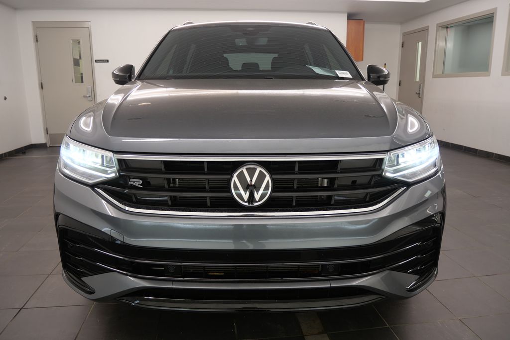 2023 Volkswagen Tiguan SE R-Line Black 9