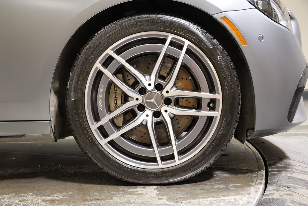 Thumbnail: 2023 Mercedes-Benz E-Class - 15