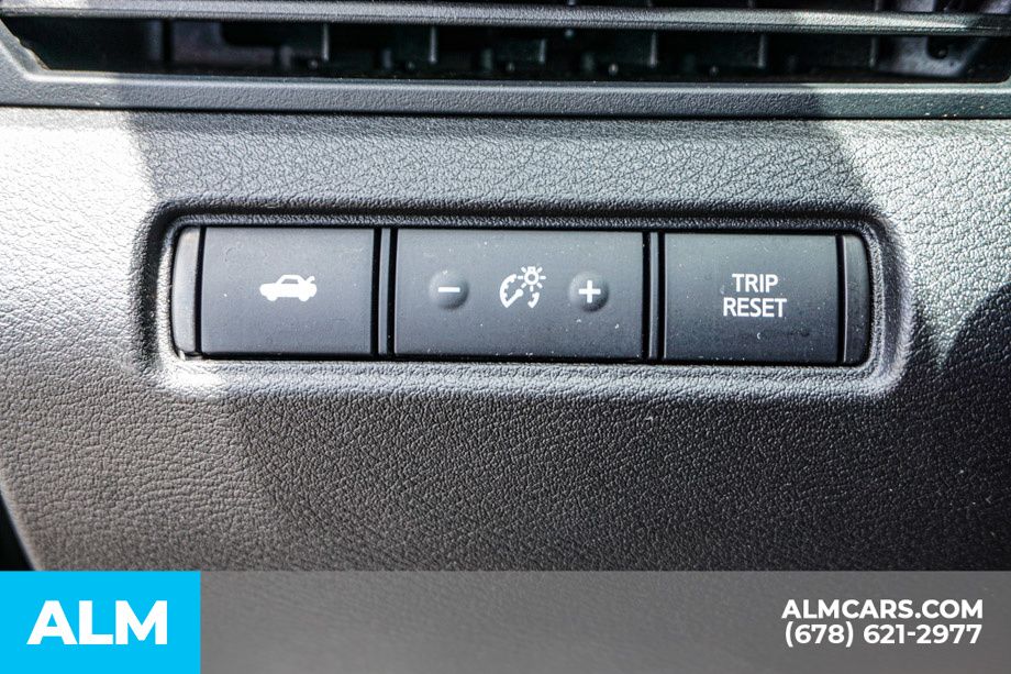 Used 2025 Black Nissan 2.5 SV image 43