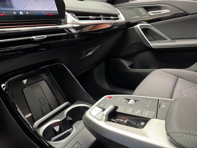 New 2026  BMW xDrive28i image 19