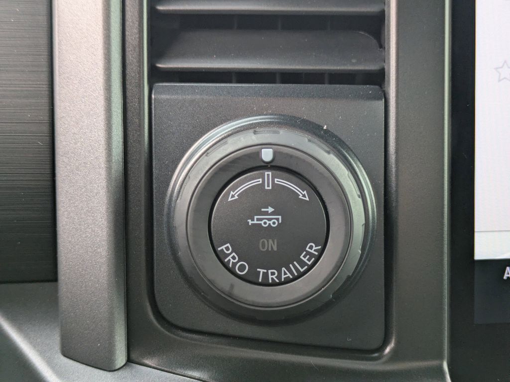 2025 Ford F-150 Black Widow