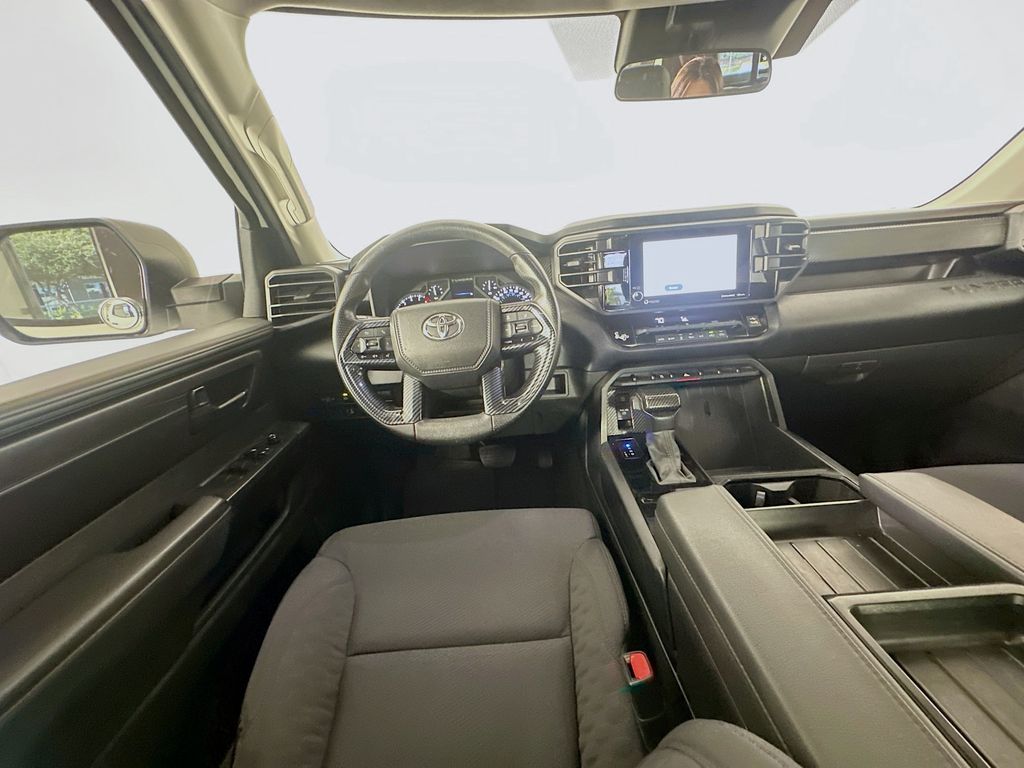 Thumbnail: 2023 Toyota Tundra - 17