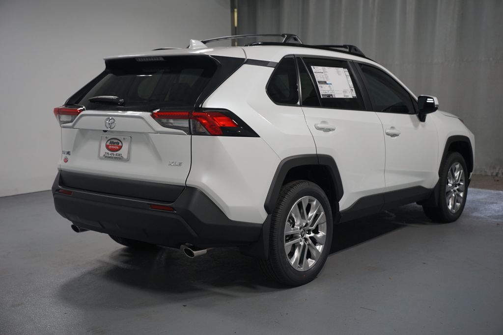 Thumbnail: 2025 Toyota RAV4 - 8