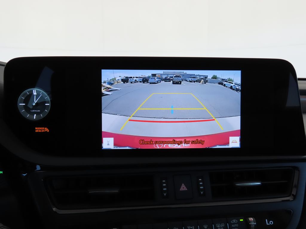 Thumbnail: 2025 Lexus ES - 15