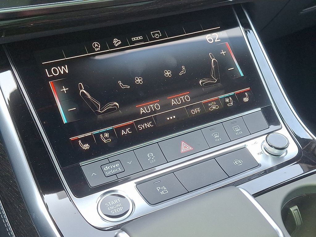 2025 Audi Q8  13