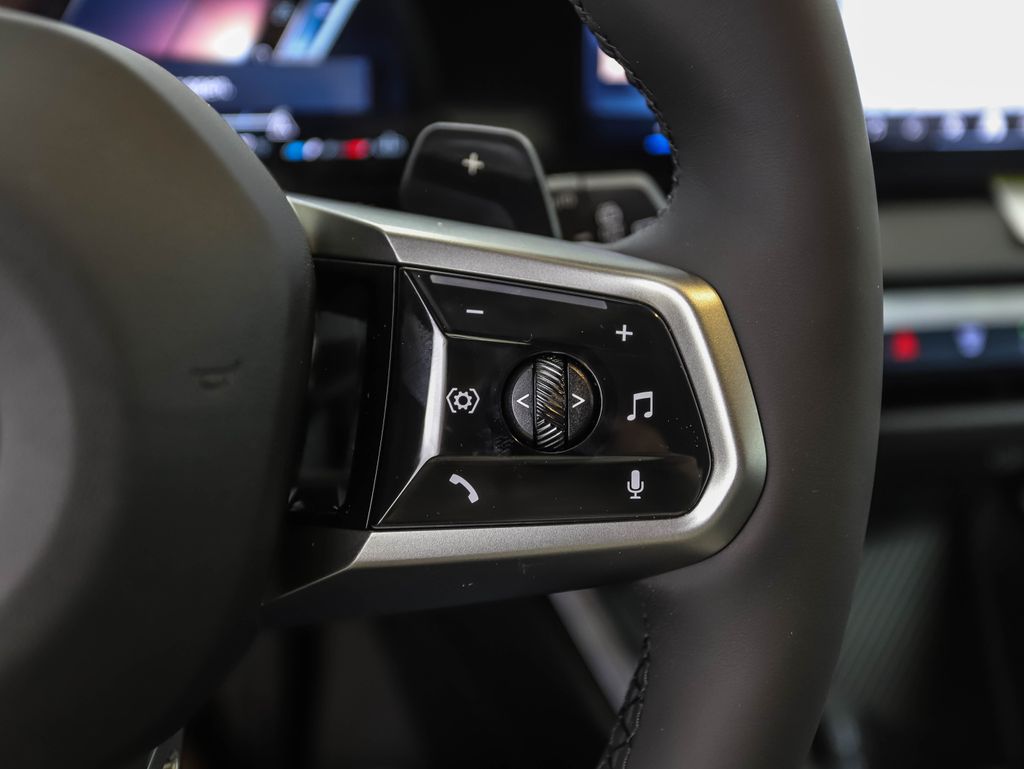 Thumbnail: 2026 BMW X3 - 13