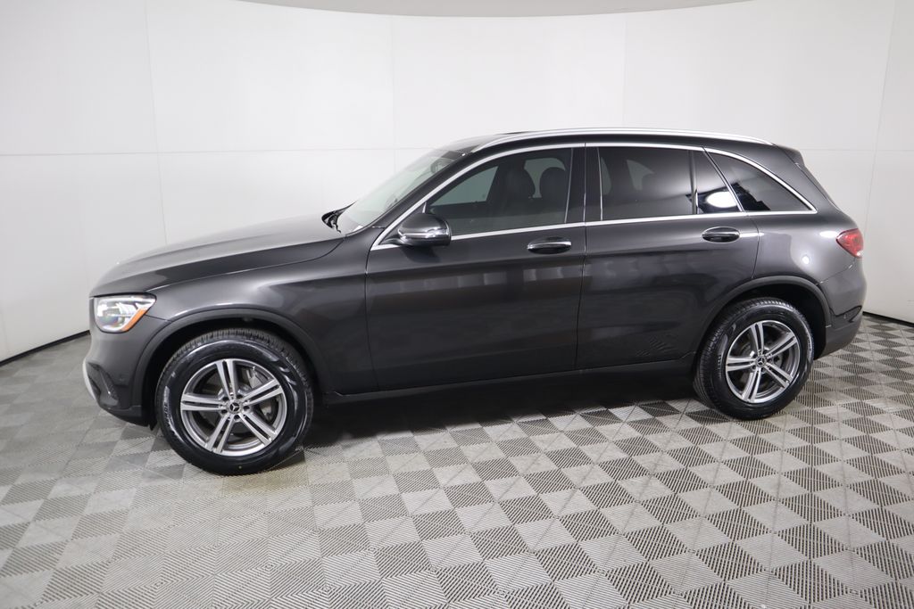 2022 Mercedes-Benz GLC 300 8