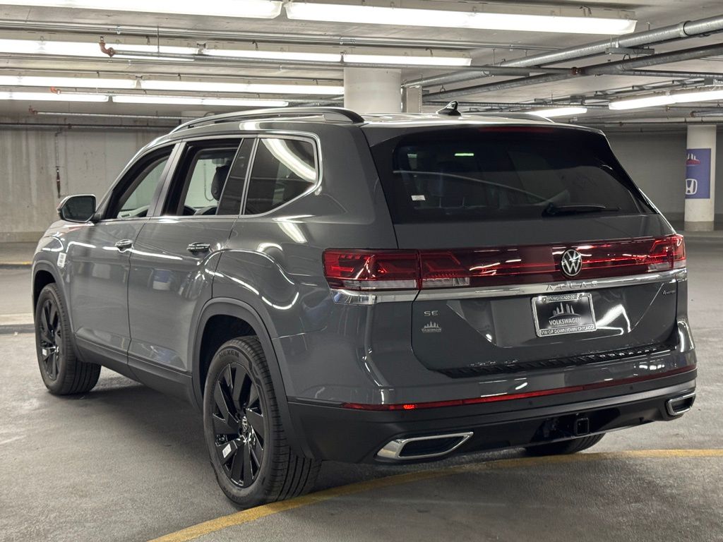 2025 Volkswagen Atlas 2.0T SE w/Technology 4