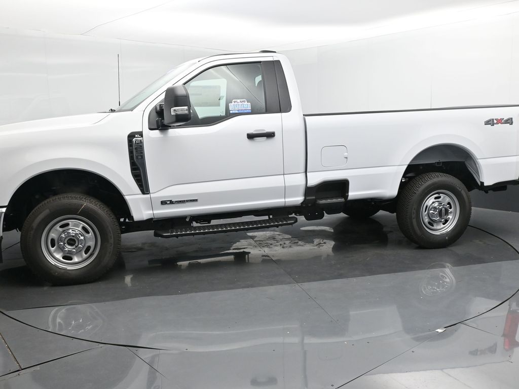 2025 Ford F-250 Super Duty XLT