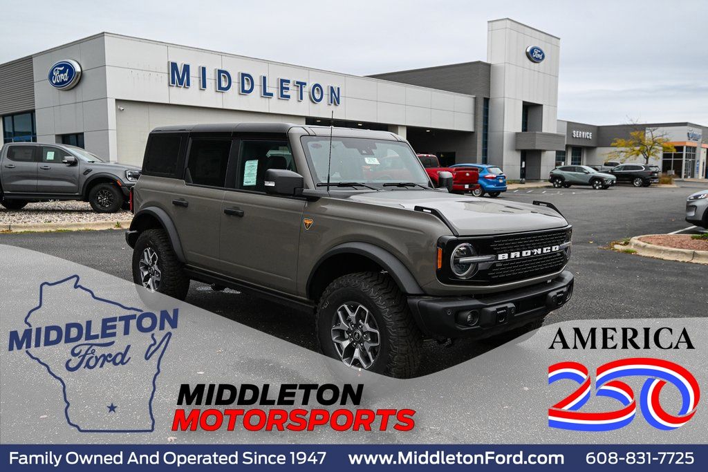 Marsh Gray 2025 Ford Bronco SUV / Crossover Four-Wheel Drive Automatic
