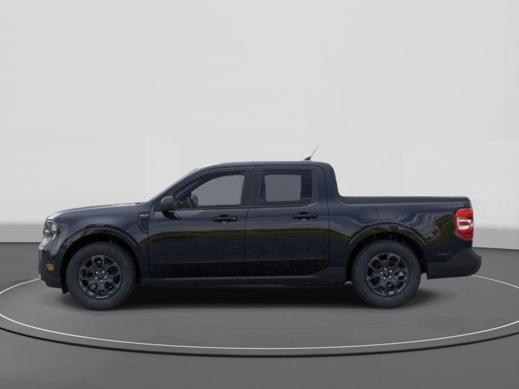 New 2026 Ford Maverick XLT 4D Crew Cab