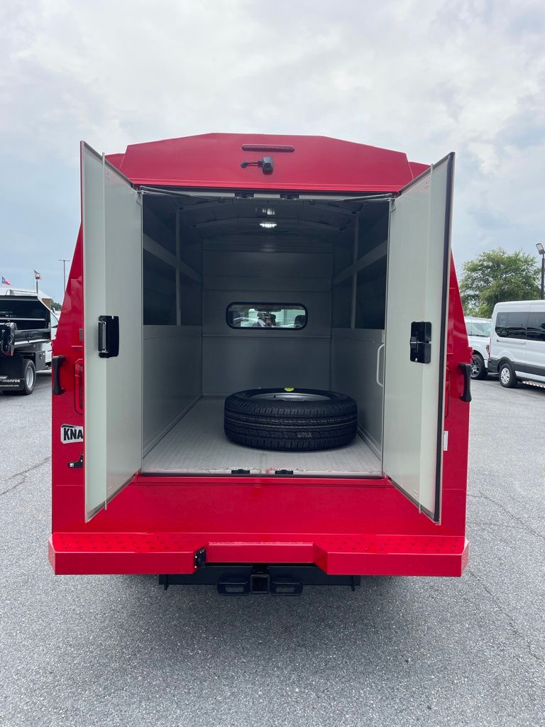 2026 Ford F-350 Chassis XLT