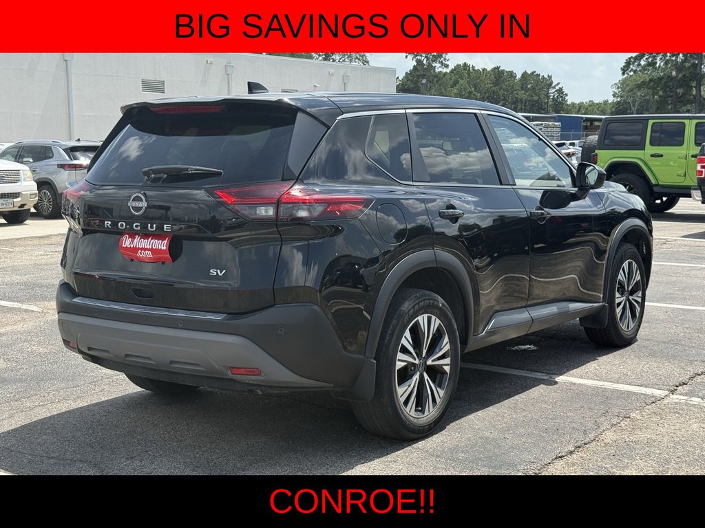 2023 Nissan Rogue SV - 4
