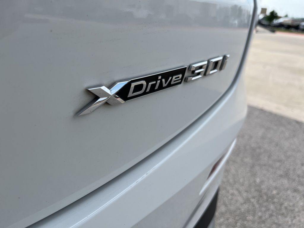 2023 BMW X4 xDrive30i 9