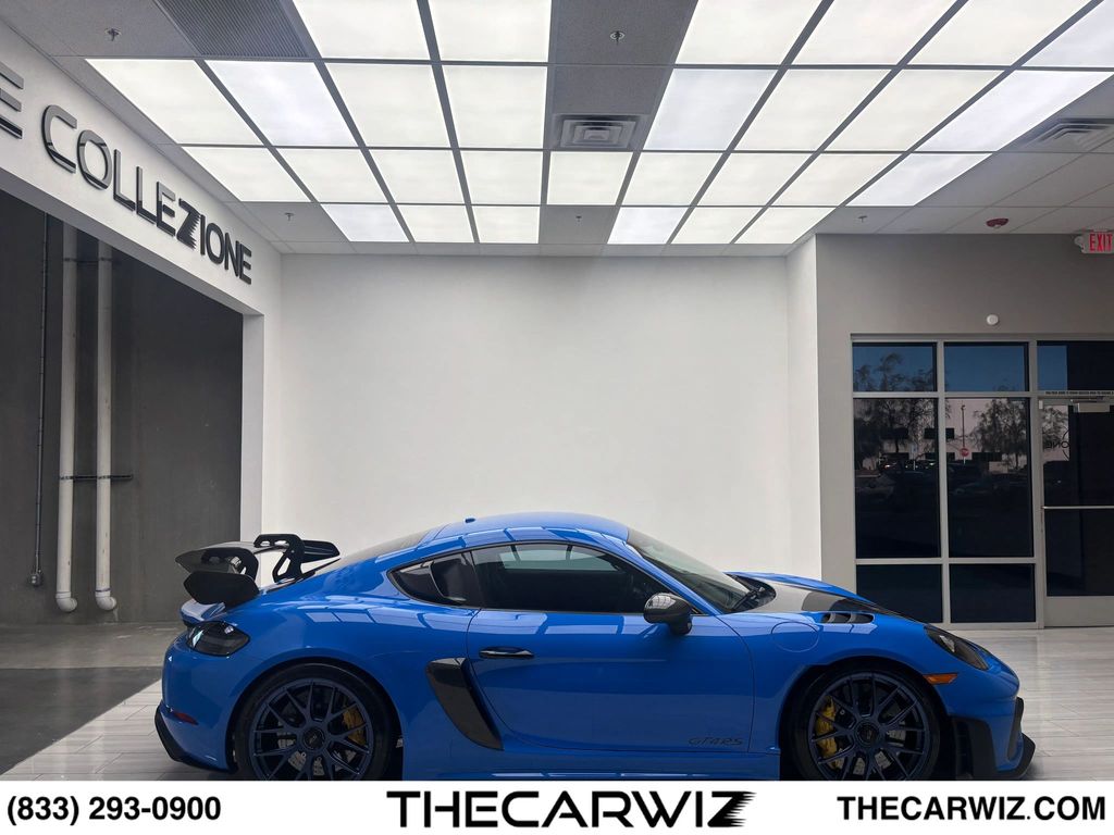 2023 Porsche 718 Cayman