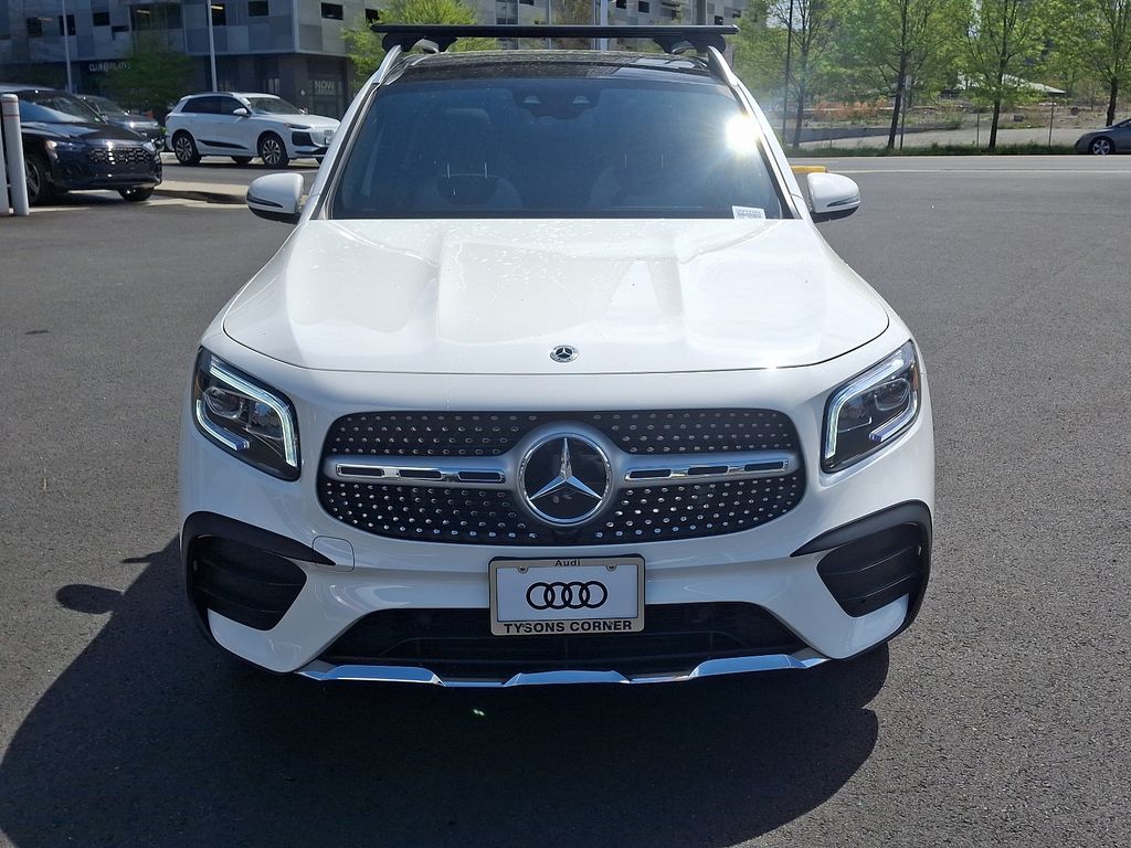 2023 Mercedes-Benz GLB 250 2