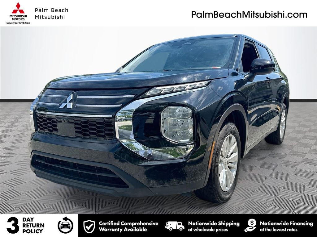 Black 2025 Mitsubishi Outlander SUV / Crossover Front-Wheel Drive Continuously Variable Transmission