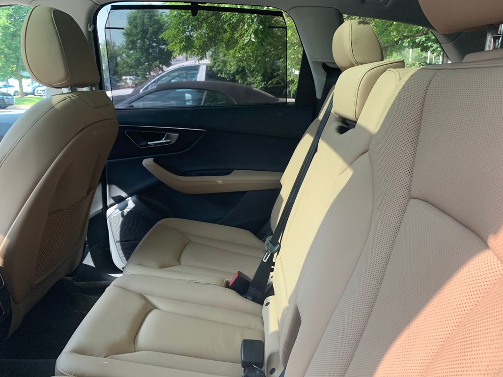 2025 Audi Q7 Premium Plus 5