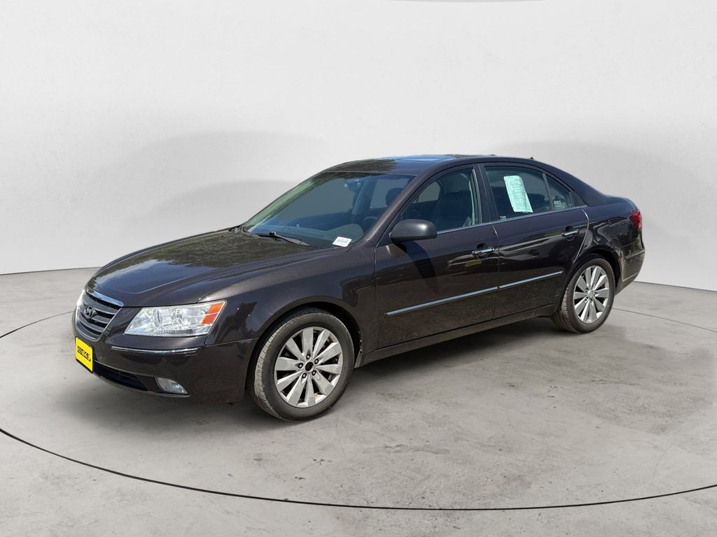 Pre-Owned 2009 Hyundai Sonata Limited FWD 4D Sedan
