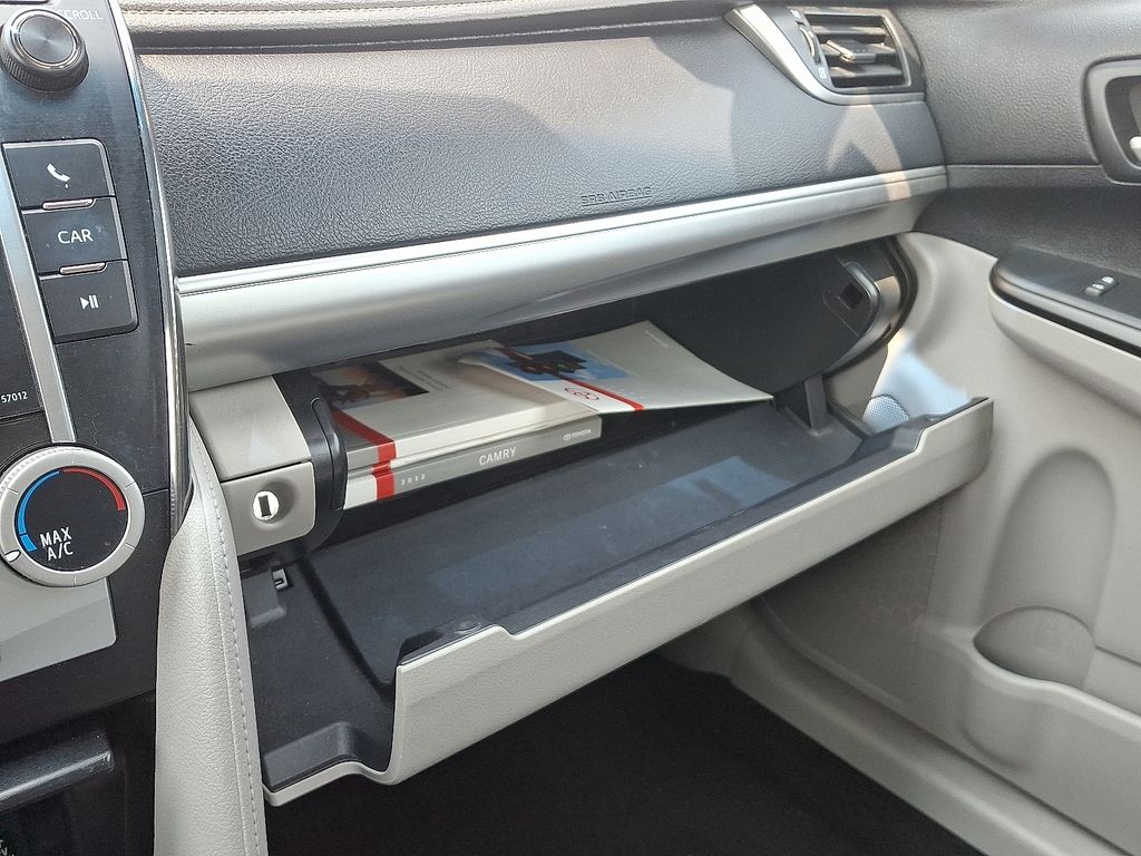 2012 Toyota Camry LE 25