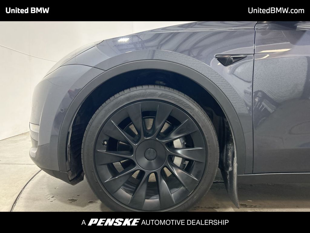 Thumbnail: 2022 Tesla Model Y - 10