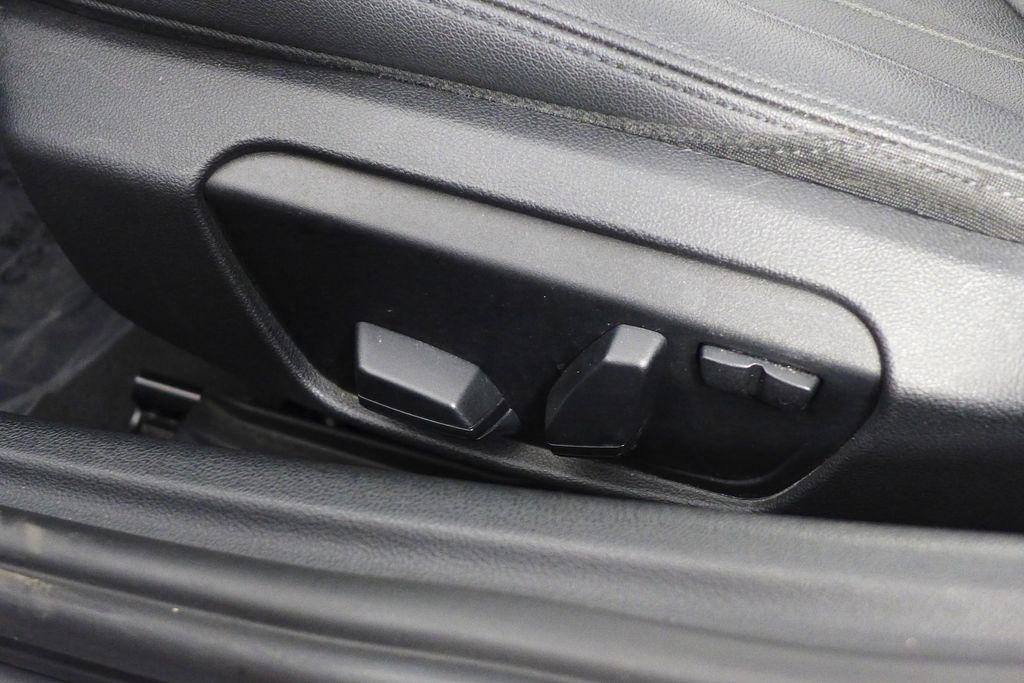 Thumbnail: 2020 BMW Z4 - 24