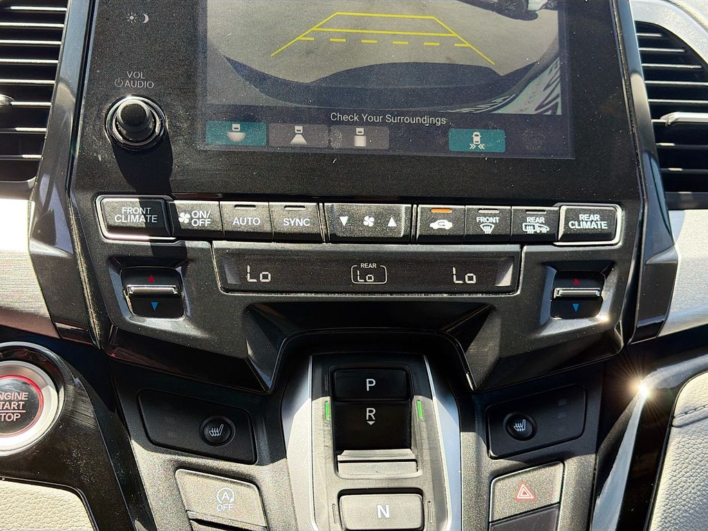 Used 2024 Blue Honda Touring image 16
