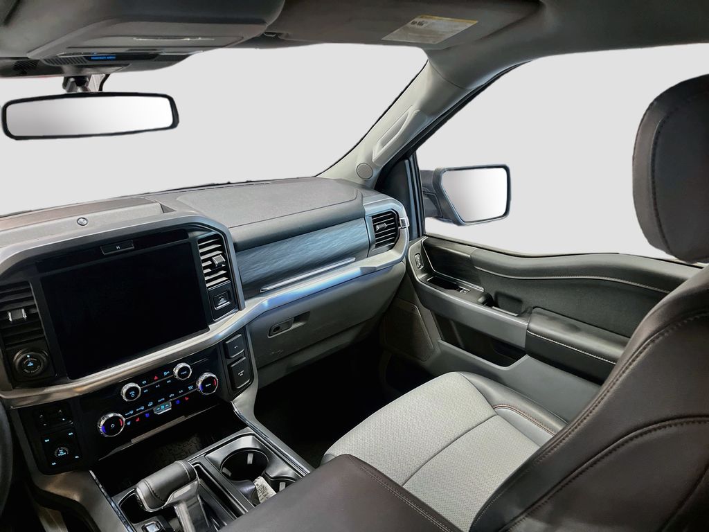 Used 2025 Blue Metallic Ford Lariat image 24