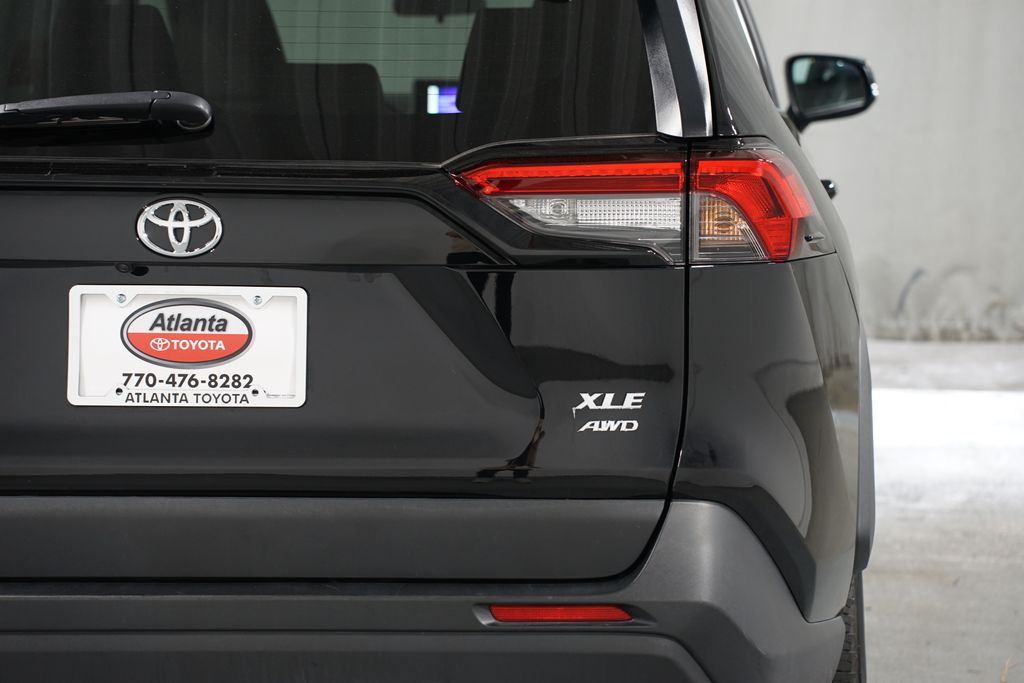 Thumbnail: 2025 Toyota RAV4 - 10