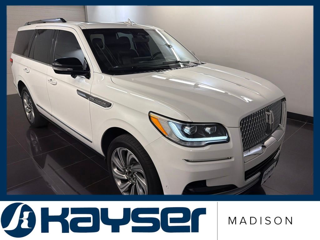2022 Lincoln Navigator Reserve
