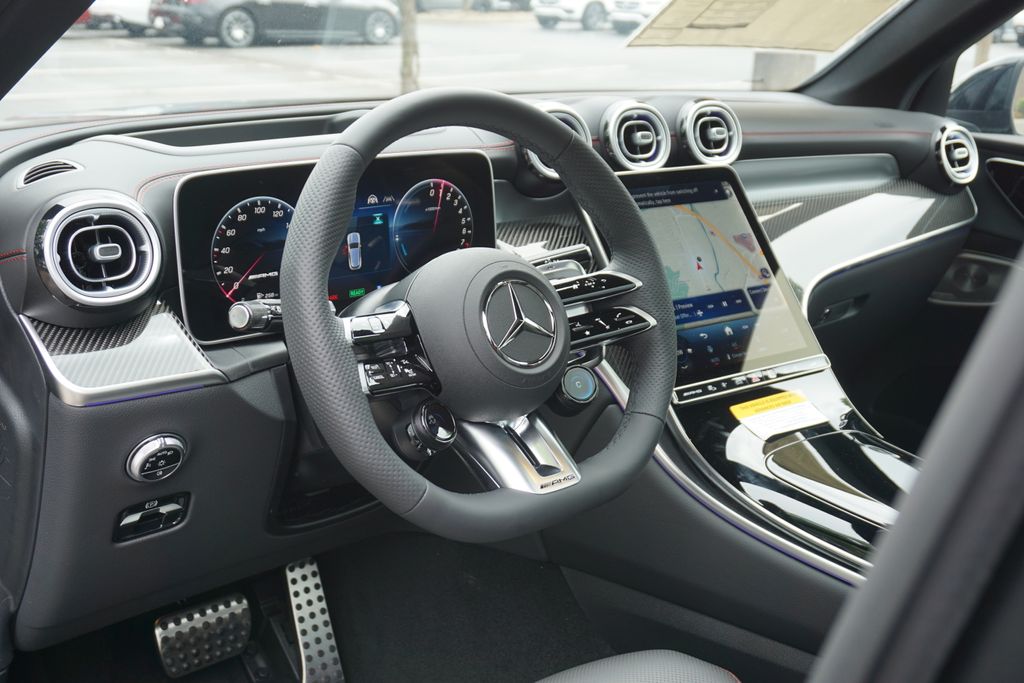 2025 Mercedes-Benz GLC 63 AMG 29