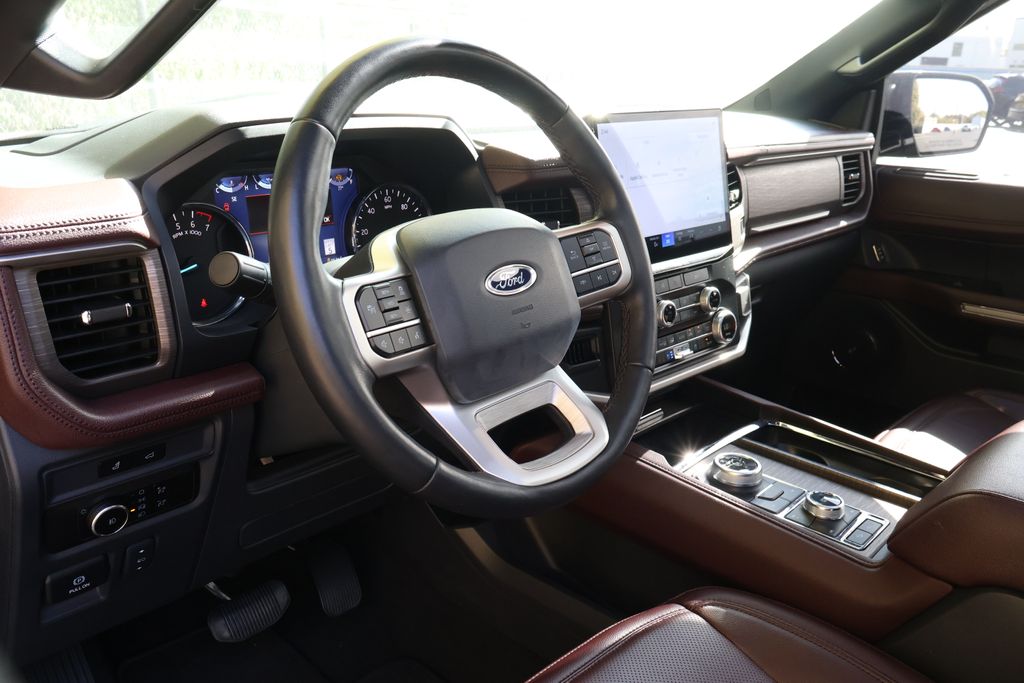 Thumbnail: 2024 Ford Expedition - 28