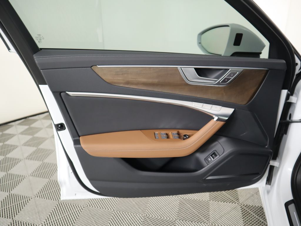 Thumbnail: 2025 Audi A6 - 26