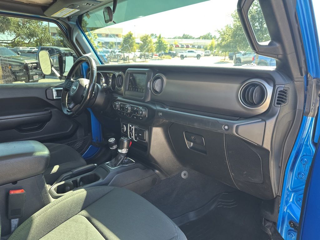 Used Car 2021 Jeep Gladiator  Sport For Sale Under $35,000 In Austin, Texas