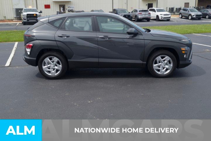 Used 2026 Gray Pearl Hyundai SE image 4