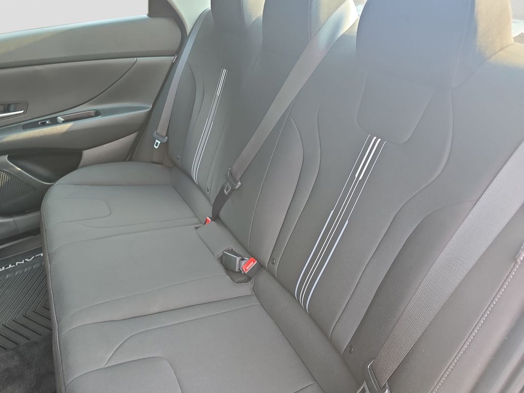 Used 2026 Hyundai Elantra Hybrid Sedan