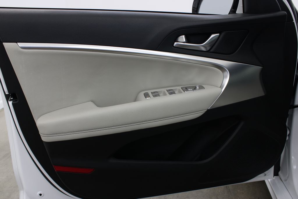 used 2025 Genesis G70 car, priced at $28,444