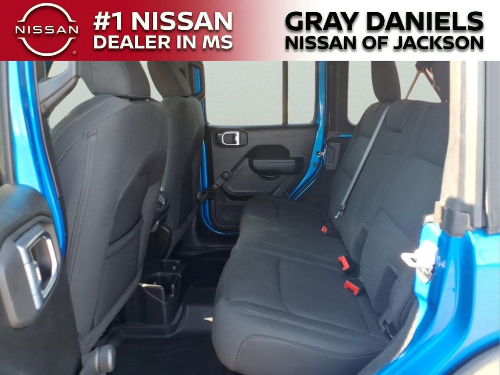 Used 2022 Jeep Wrangler SUV