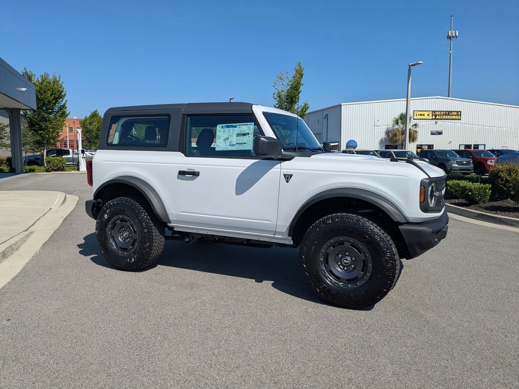 2025 Ford Bronco Base