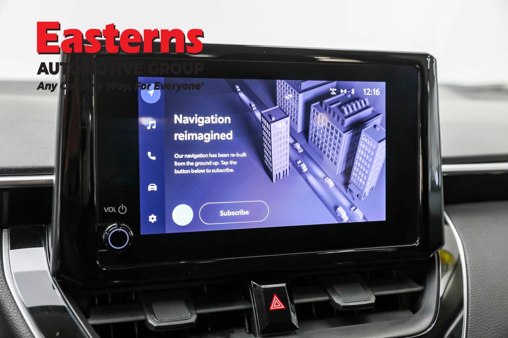 2024 Toyota Corolla LE - Photo 18