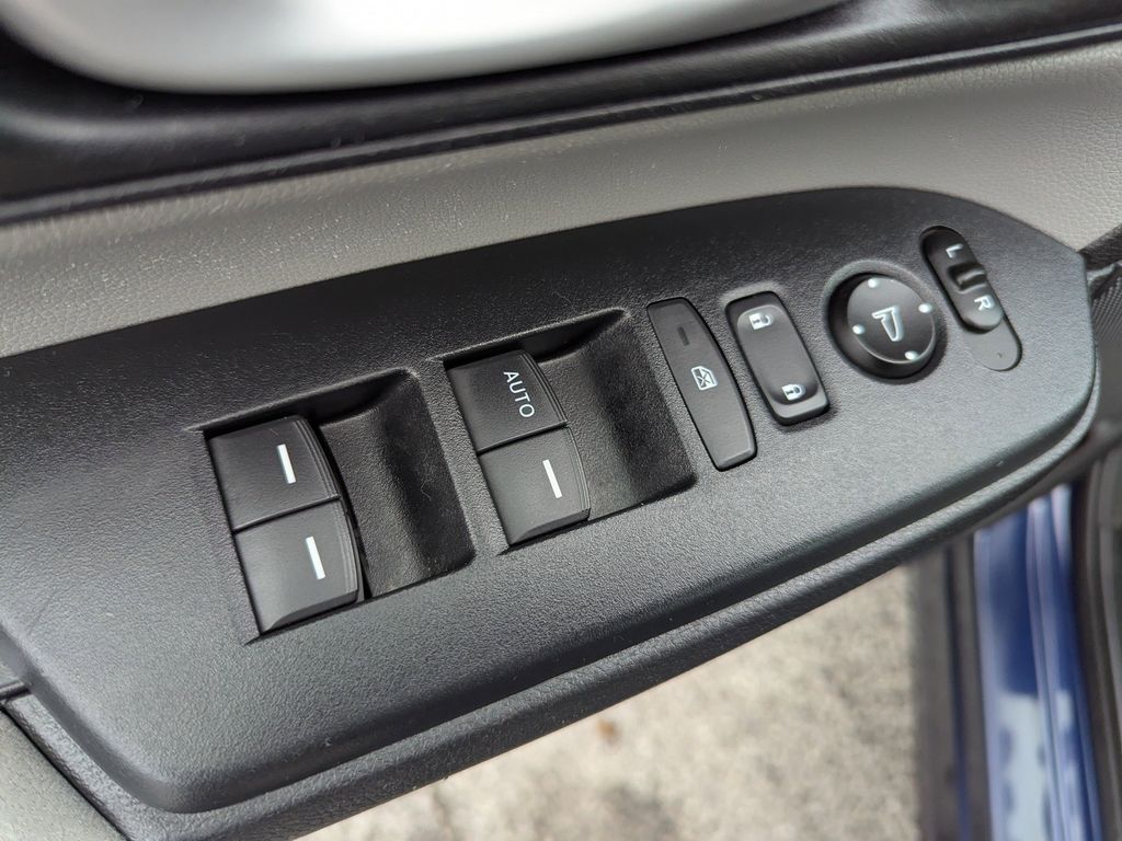 used 2020 Honda CR-V car, priced at $16,991