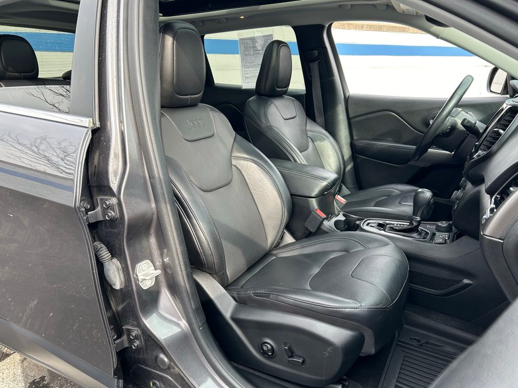2020 Jeep Cherokee Limited Edition 26
