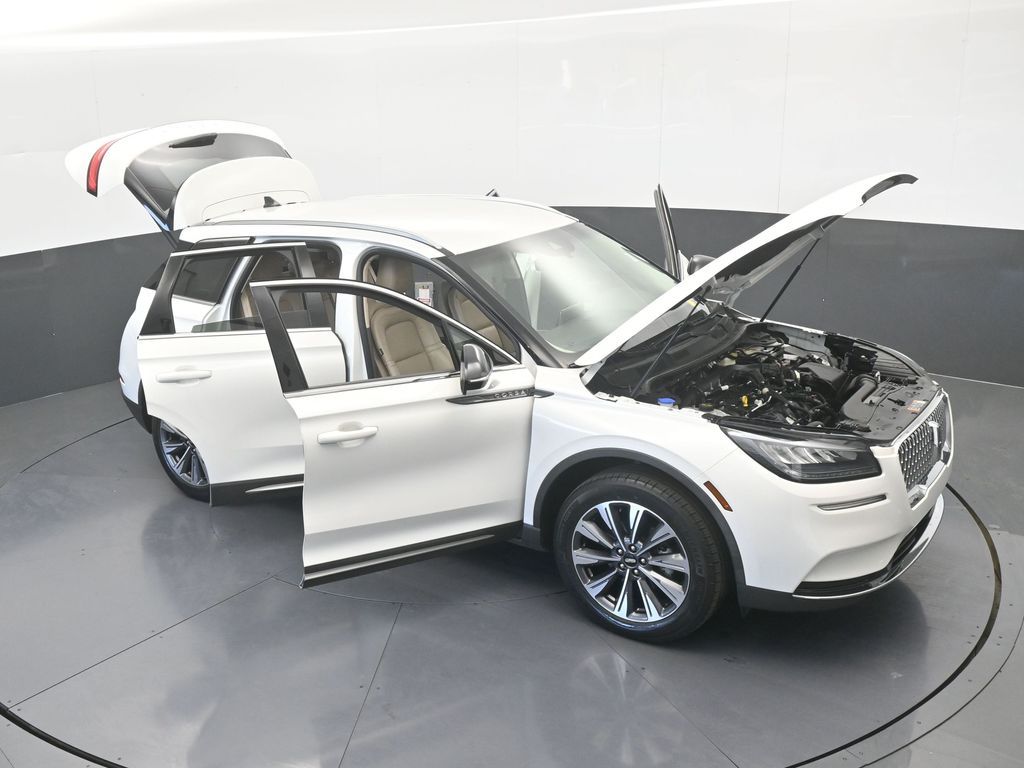 Used 2022 White Metallic Lincoln Reserve image 76