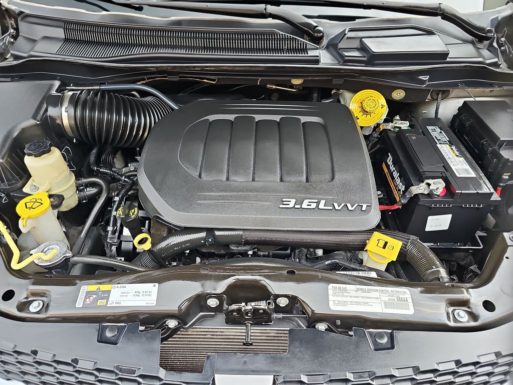 Used 2017 Dodge Grand Caravan Van